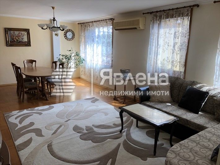 Дава се под наем Тристаен апартамент в Варна, Чаталджа - 110 кв.м за 920 € - Снимка #2