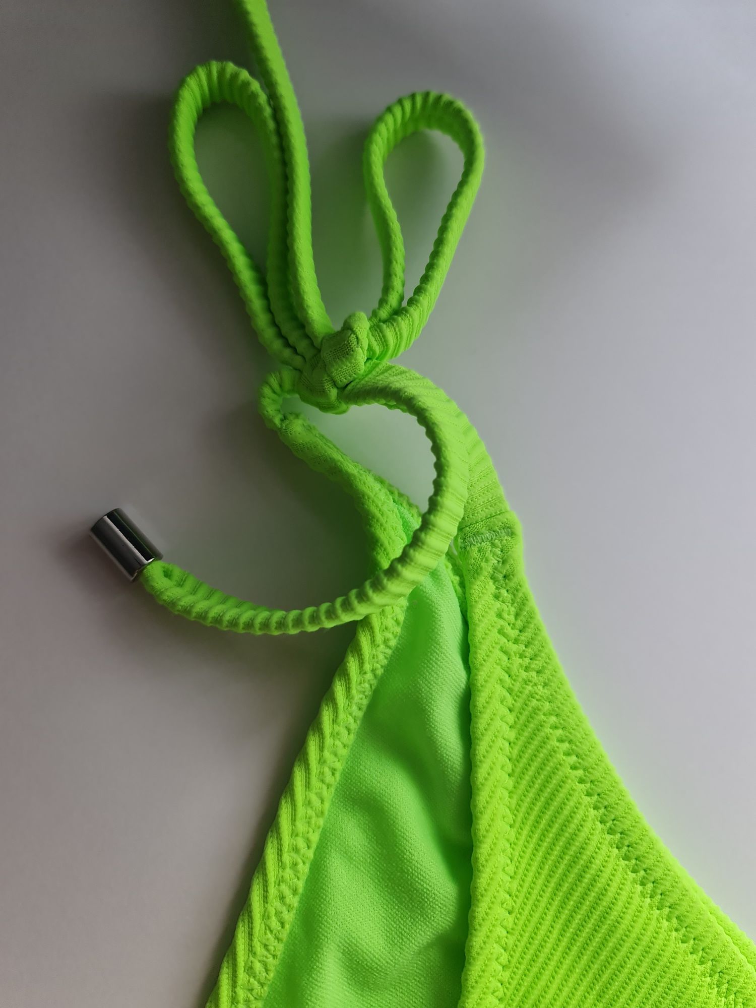 Bikini verde neon