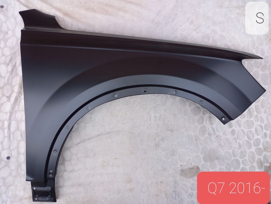 Нов преден капак Ауди Кю7 4м  2016-