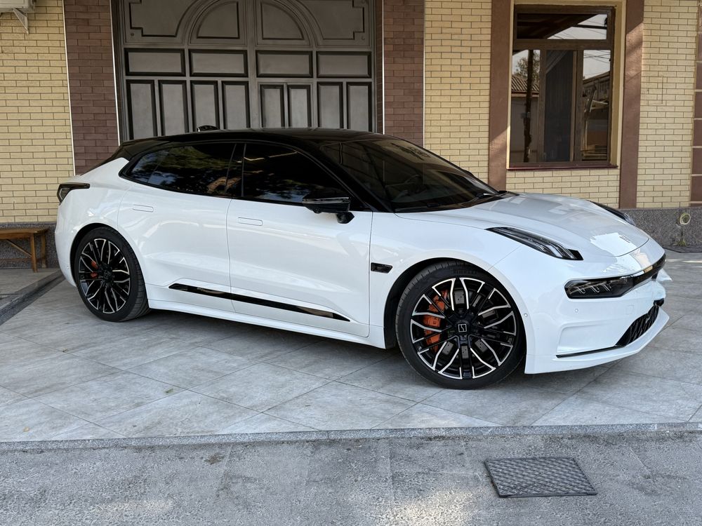 Zeekr 001 z-sport