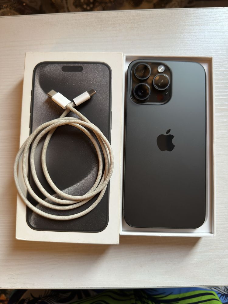 Iphone 15 pro max sim