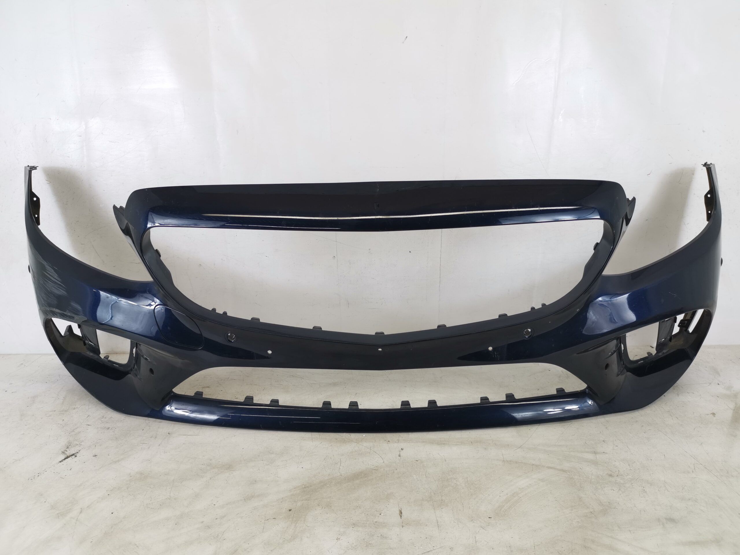 Предна броня Мерцедес-Бенц / Mercedes-Benz C-Class W205/S205/C205 Ориг
