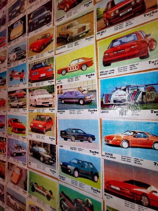 Колекционерски картинки от дъвки "Турбо"