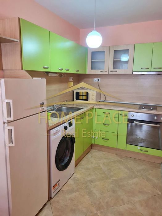 Дава се под наем Двустаен апартамент в Варна, Център - 65 кв.м за 408 € - Снимка #2