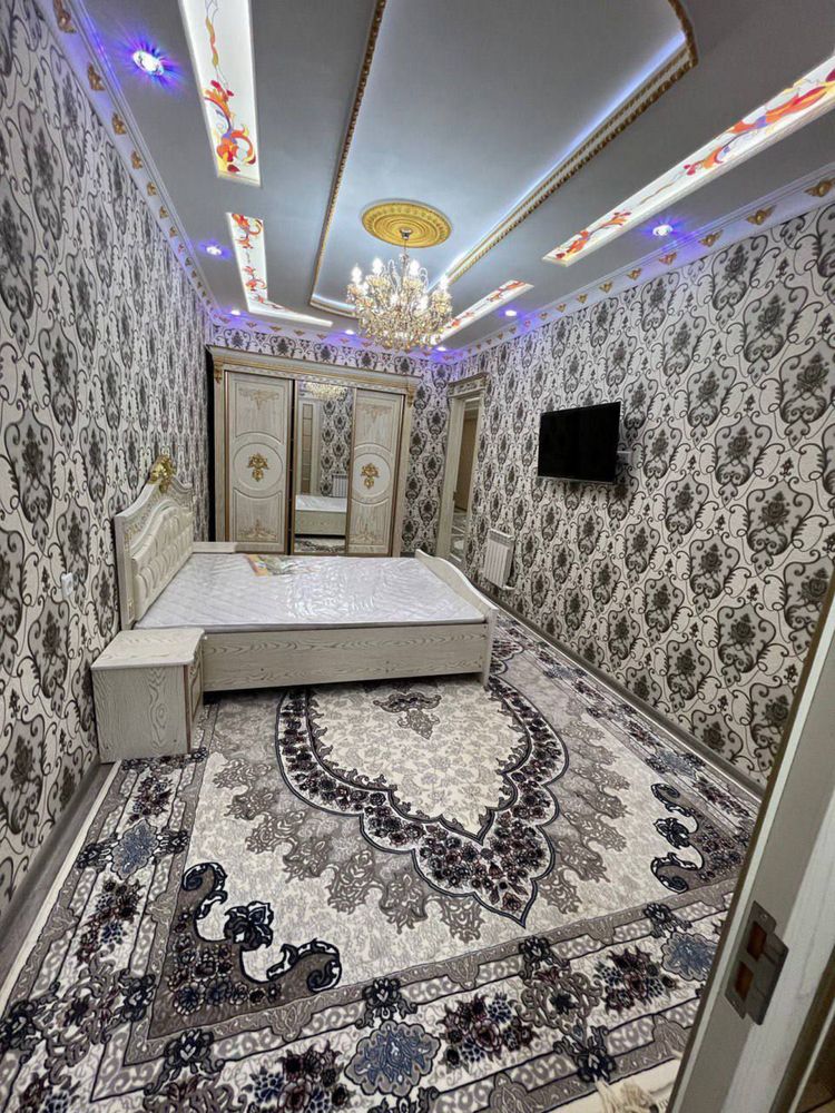 Сдается в аренду 3х комнатная квартира. 122м. Вокзал.
