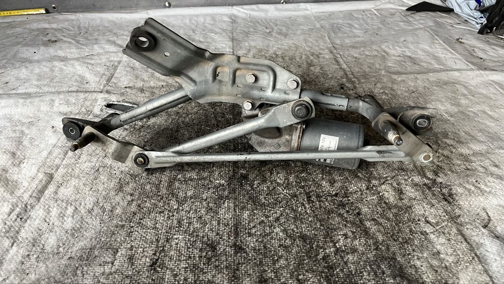 Fiat Punto механизъм предни чистачки