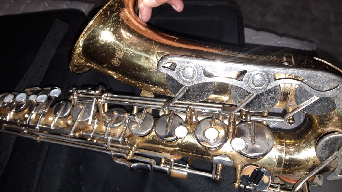 Алт саксофон Yamaha yas 23