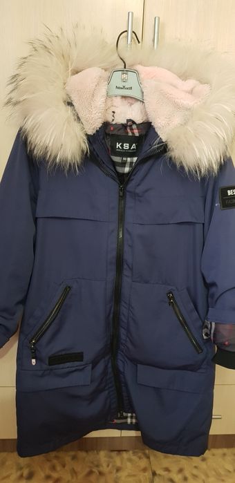 Продам парка 50 размер