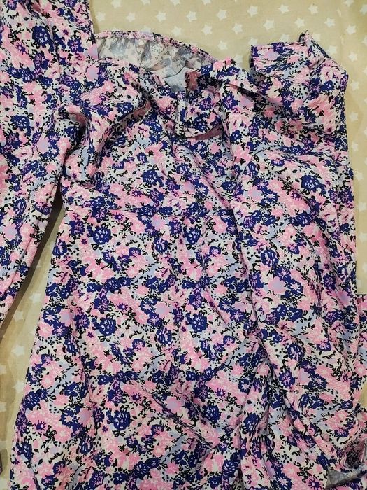 Спортно-елегатна цветна рокля