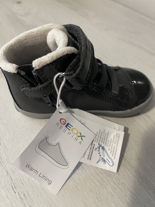 Ghetute Geox fetite