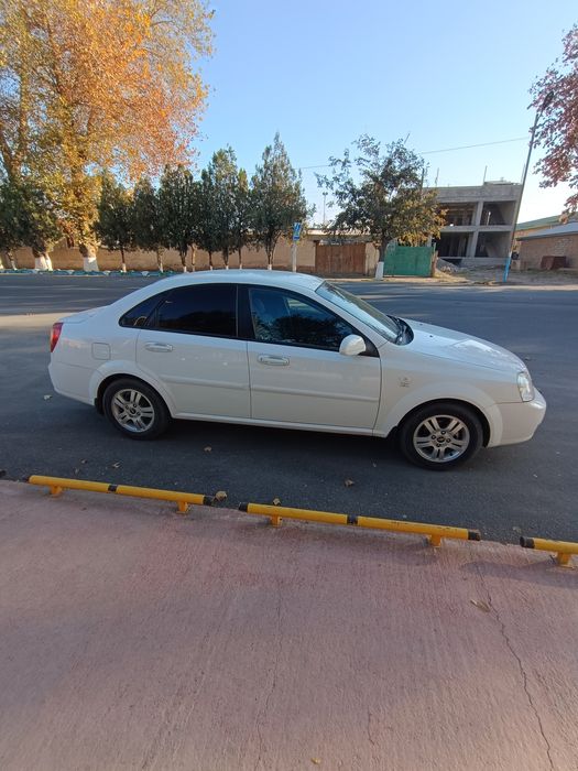 Лачетти 2013 года