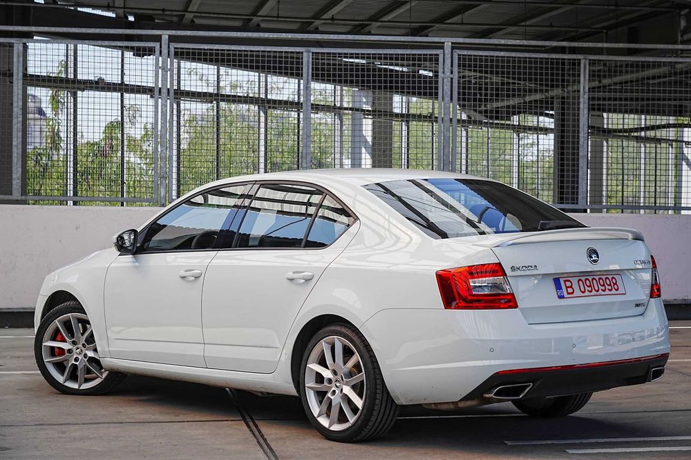 Skoda Octavia 2.0 TDI RS 185 CP Automat DSG