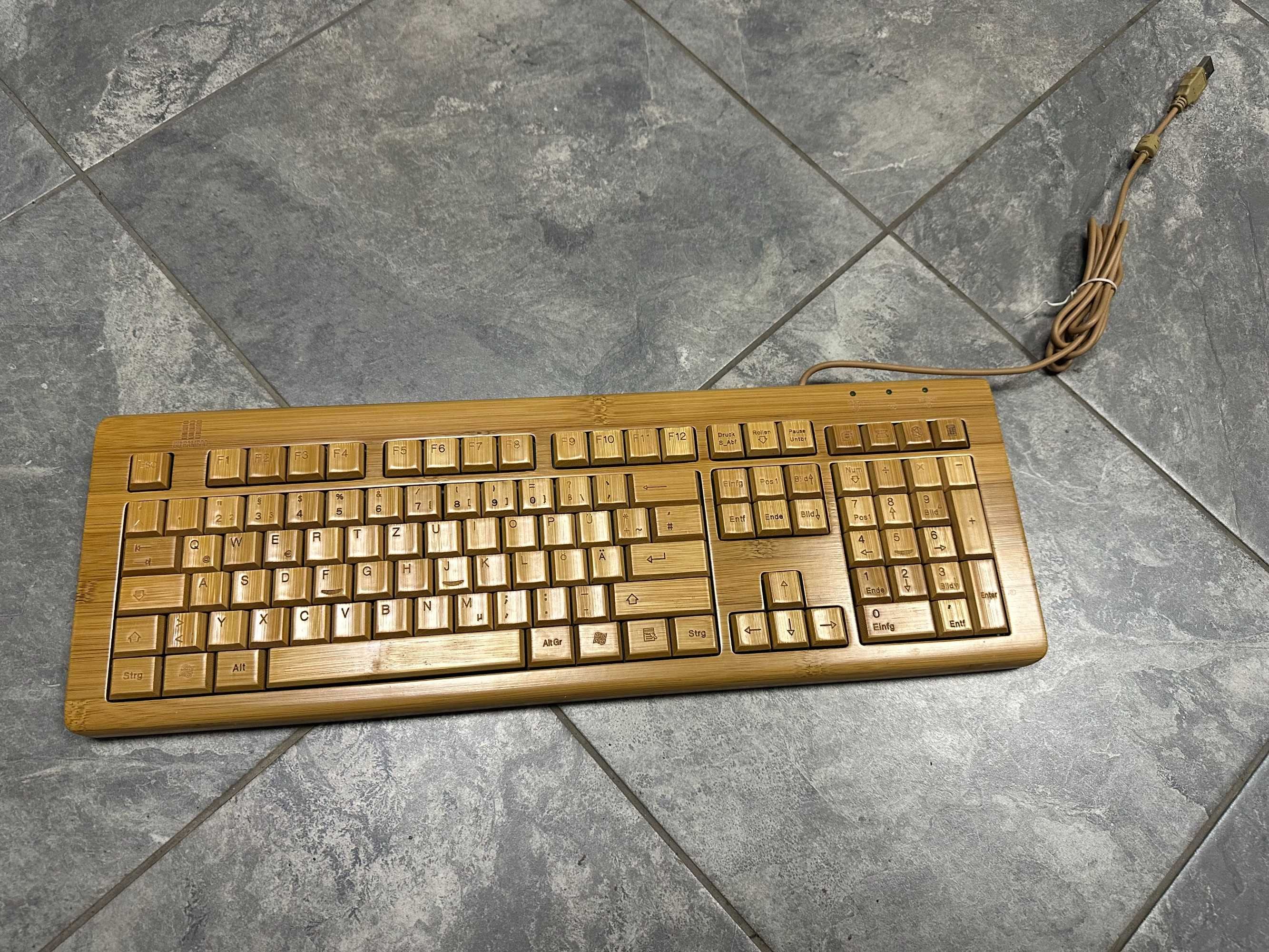 Клавиатура Бамбукова немска подредба , USB