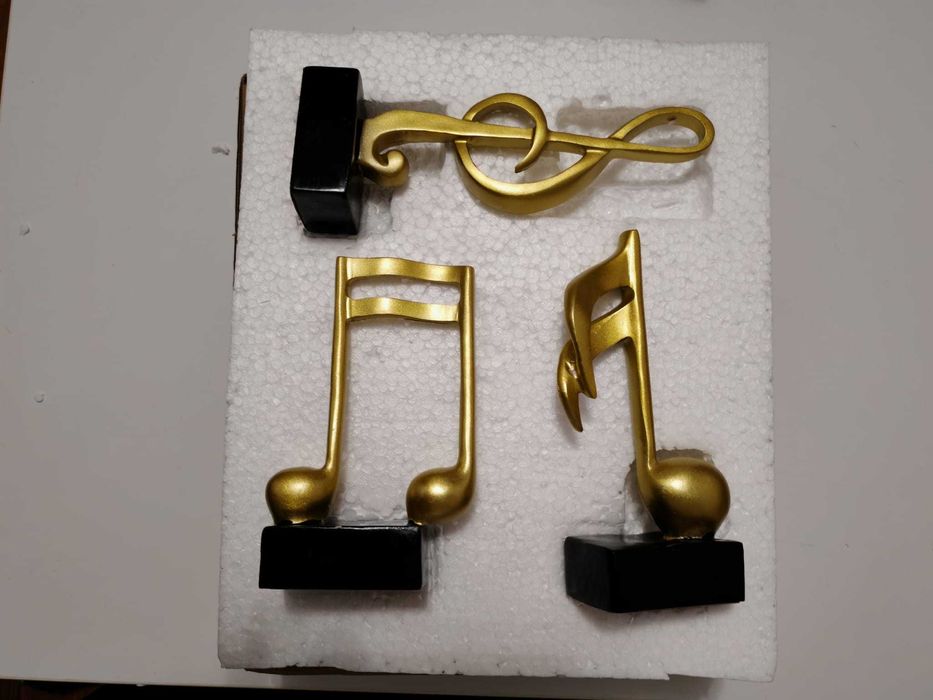 Figurina moderna cheie muzicala