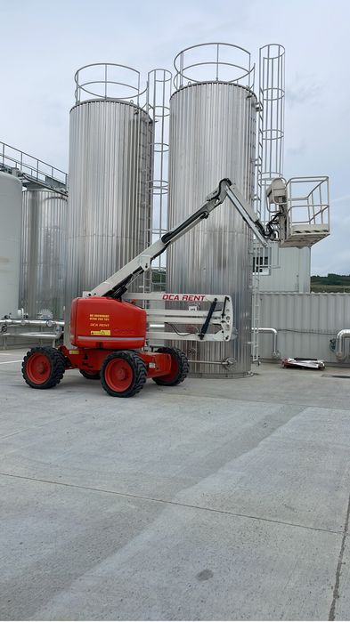 Inchieri nacela  electrice diesel 4x4 interior exterior