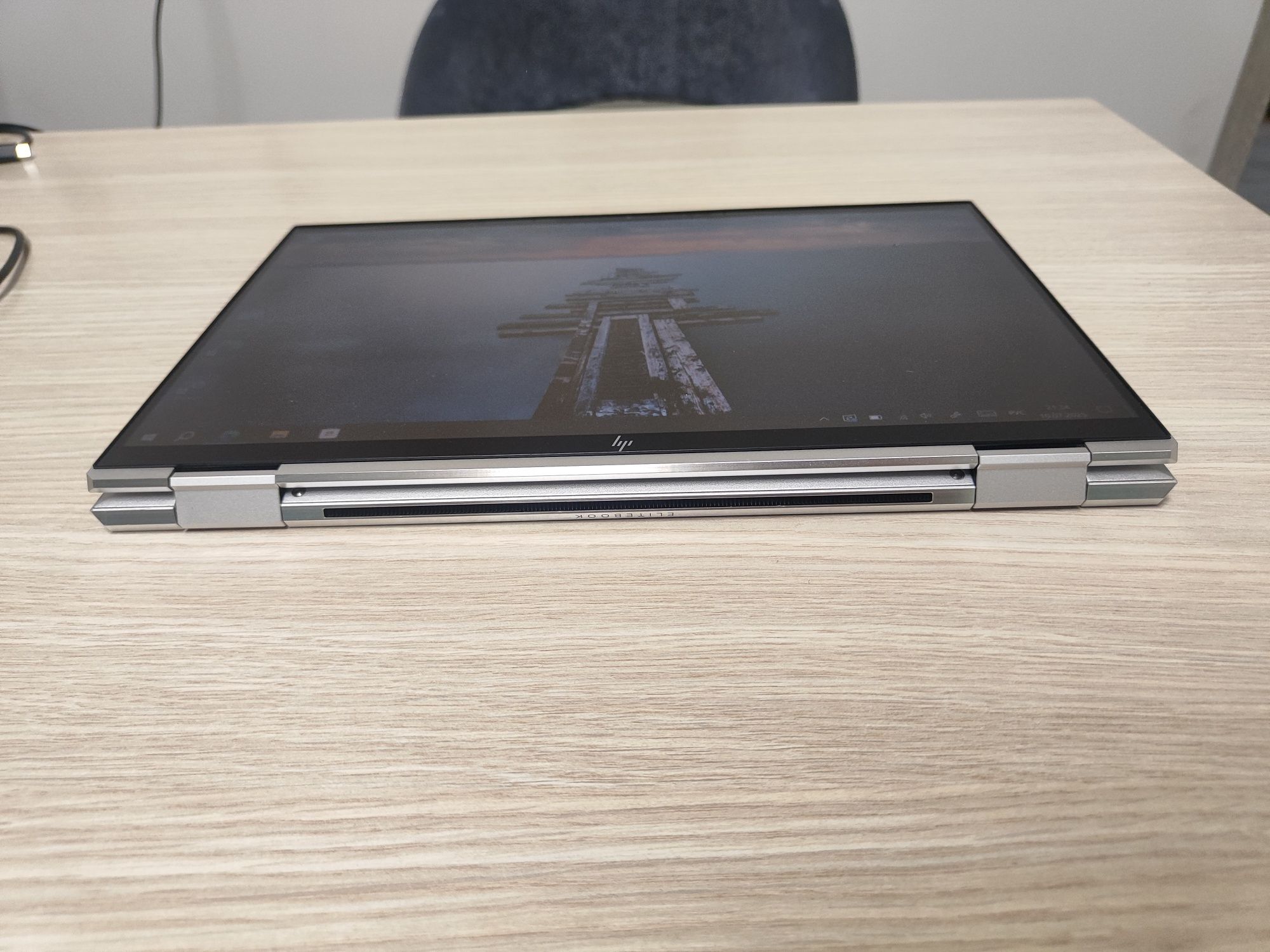HP x360 Core i7, 32GB ozu, ssd 512gb, Face id + Touch id  + Алюминий