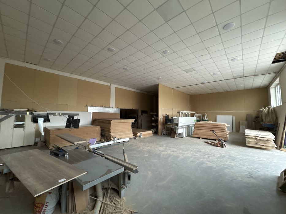 Столяр на мебельную производству , только на заказ проекты