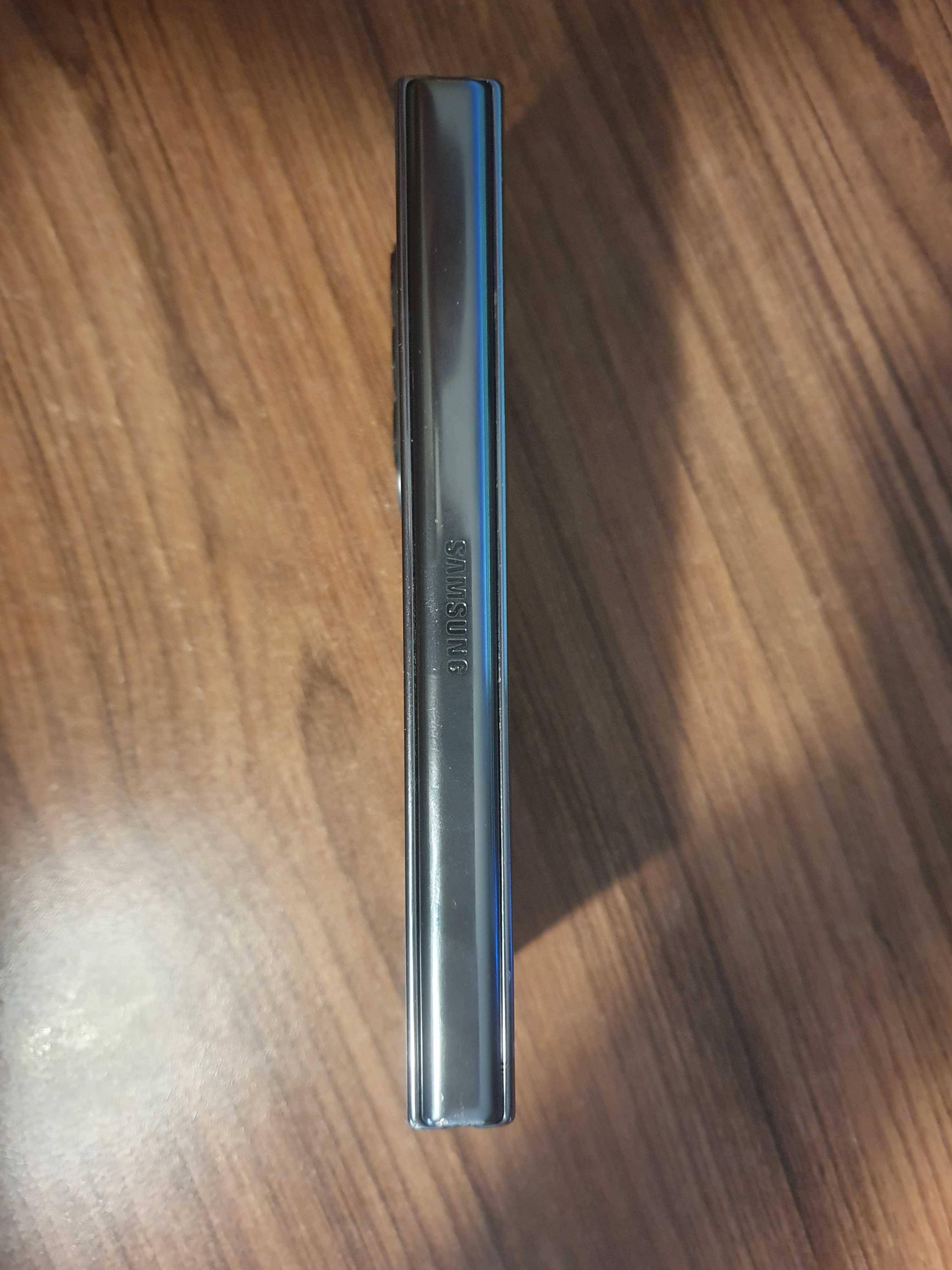 REZERVAT Samsung Z Fold 4 256gb in GARANTIE pana in iunie 2026 REZERVA
