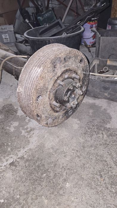 Punți roti si butuci ARO