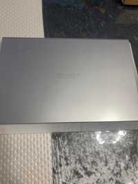 Asus vivobook core i3