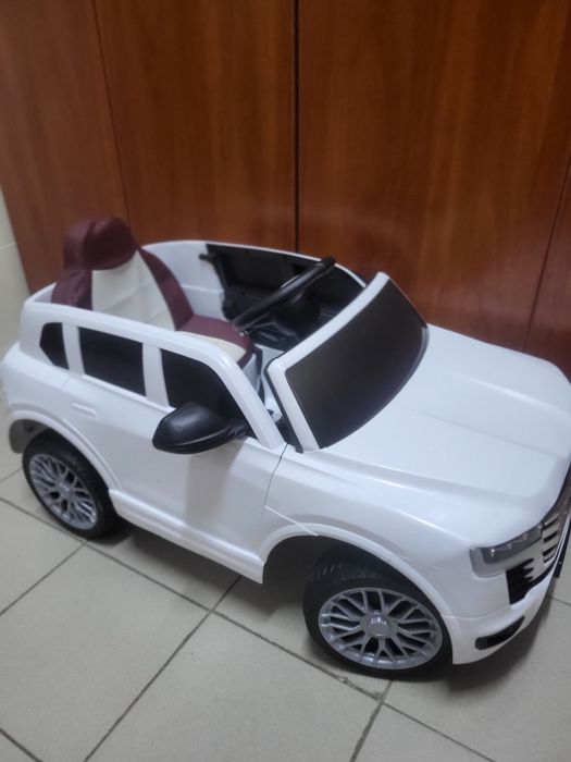 Машина детская .