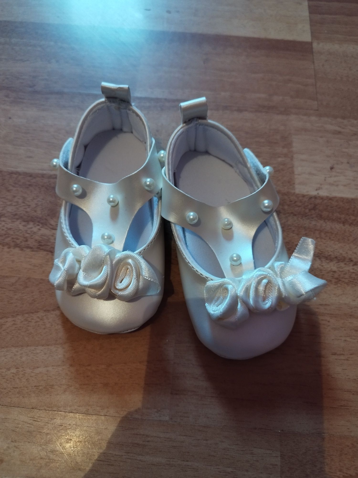 Rochie de fetițe 9 -12 luni și pantofi