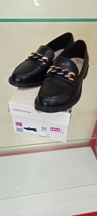 Лоферы T.TACCARDI черный с золотым покрытием цепочки аксессуара