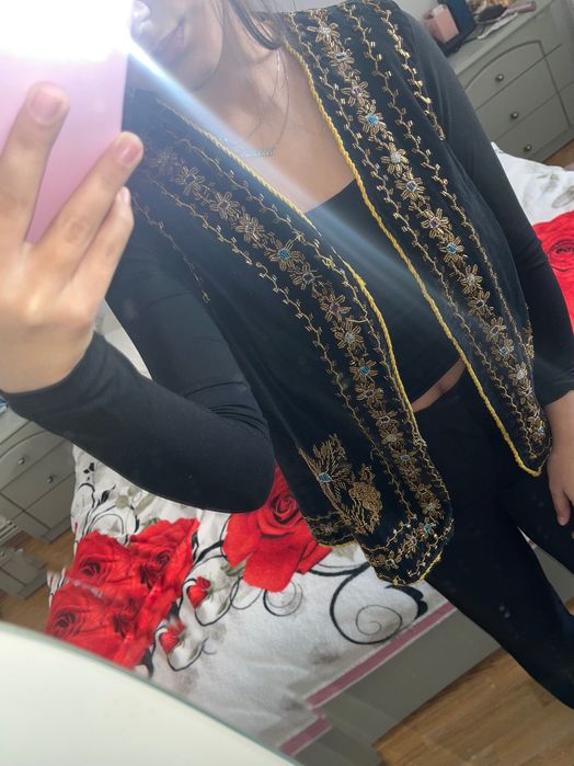 Vestă tradițională