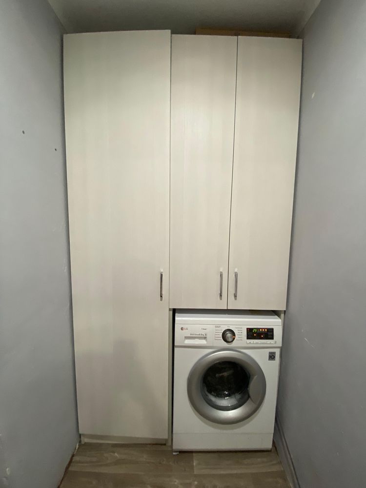 Продам шкаф в прихожию