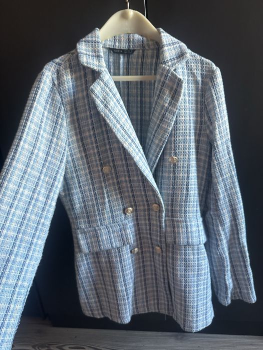 Синьо сако тип букле