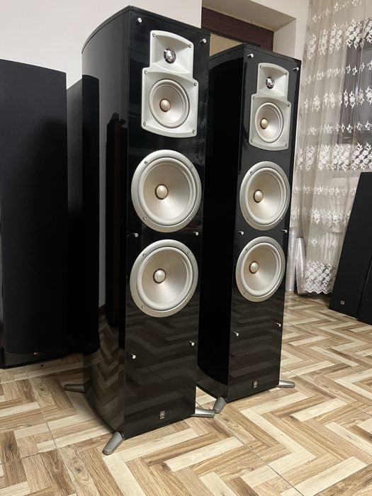 Boxe Yamaha NS-777