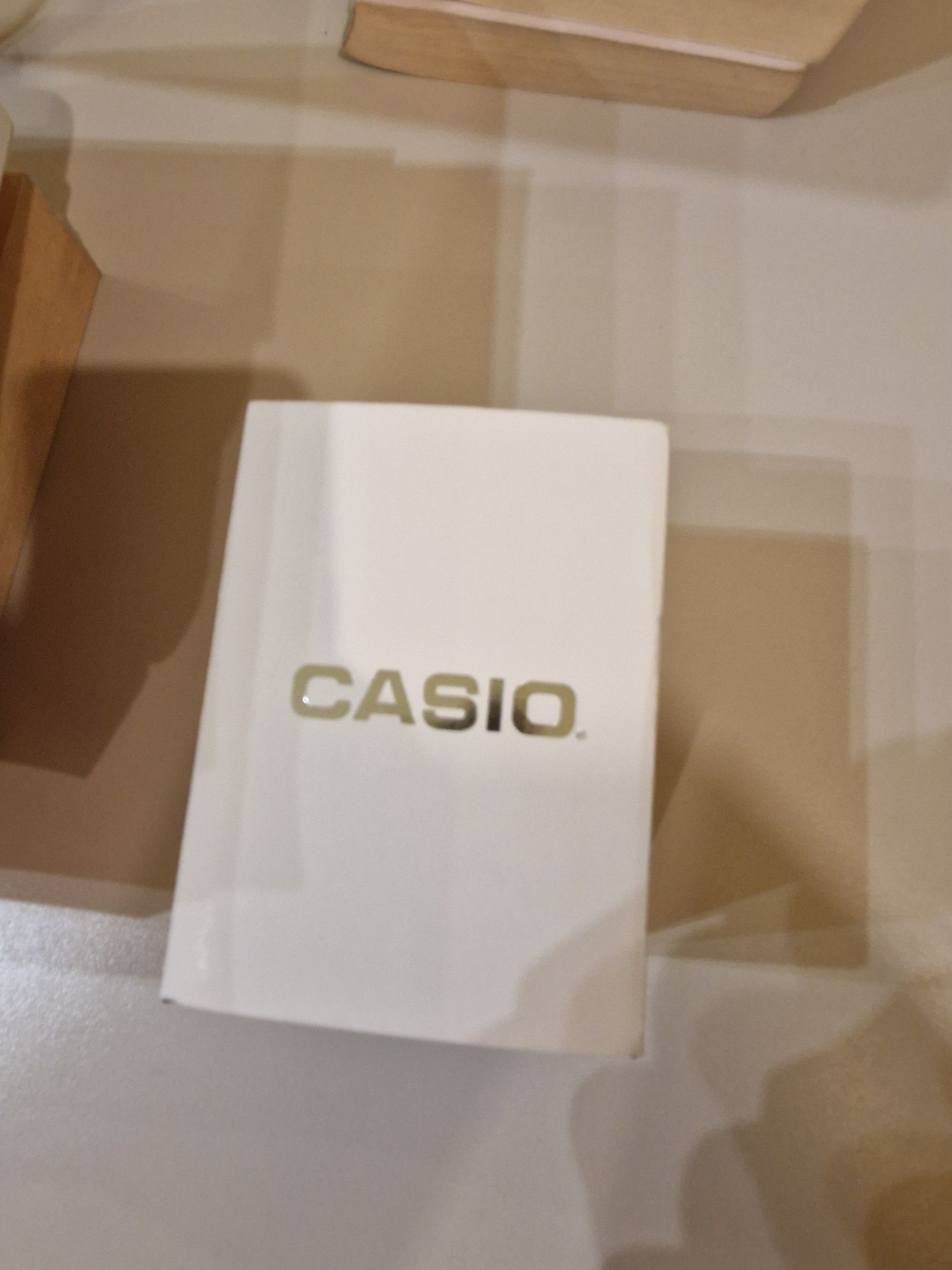 Часы Casio совершенно новые.