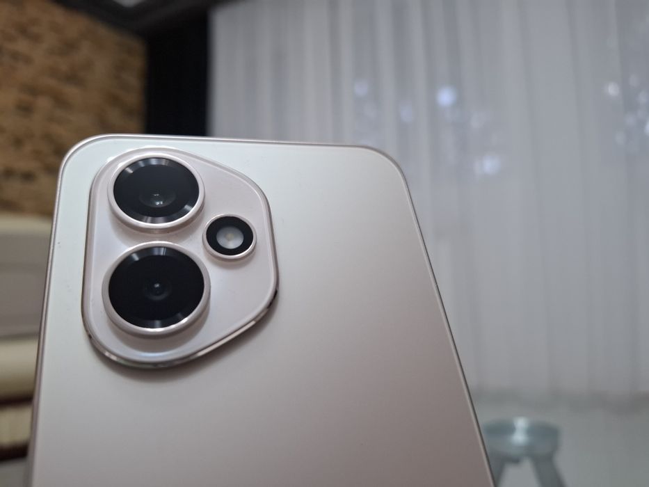 Honor 400 256GB, garantie iulie 2027, Desert gold, ca nou