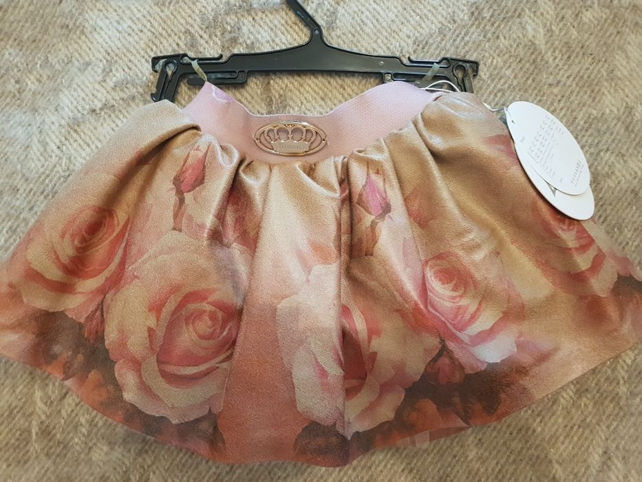 Детска пола Junona- 3-4 години, размер 104- нова