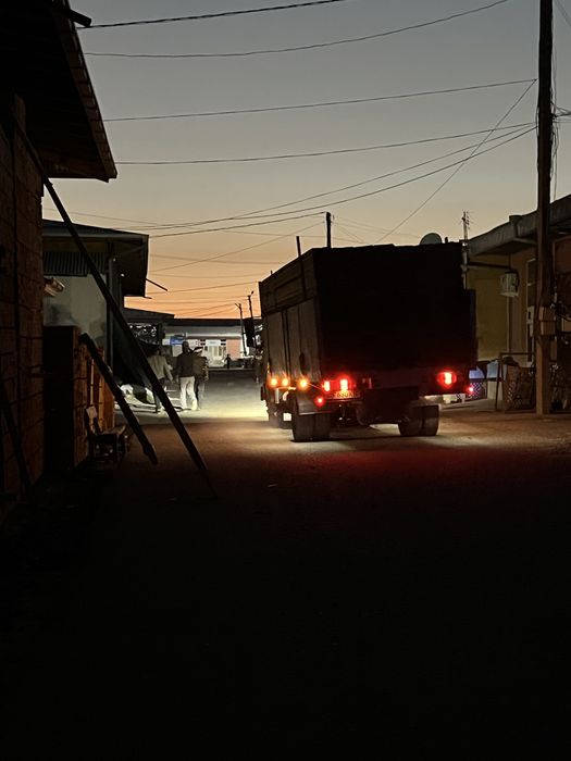 Сотилади Мерсадес Бенз бортавой