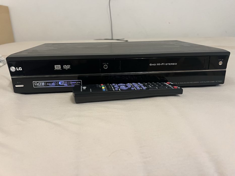 LG  RCT689 H dvd recorder , vhs, videoplayer