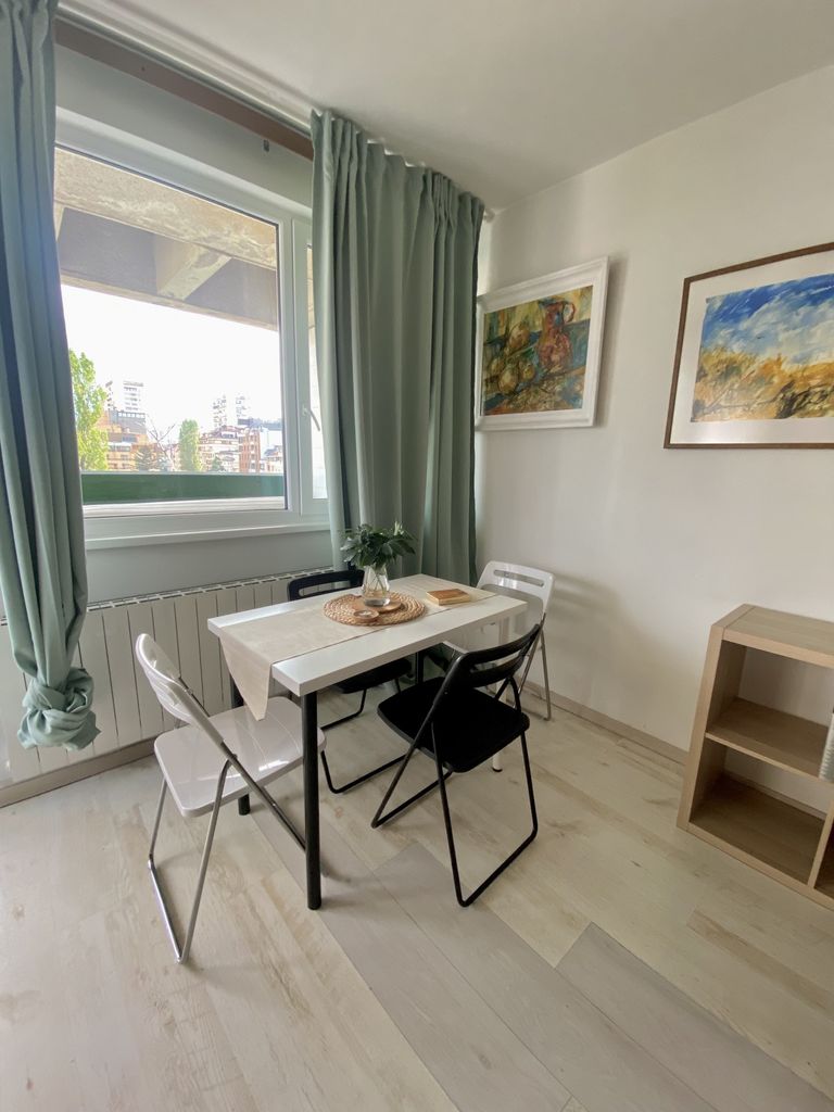 Дава се под наем Двустаен апартамент в София, Борово - 86 кв.м за 612 € - Снимка #8