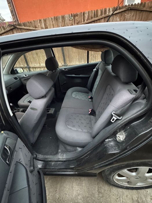 Skoda fabia 1.4 benzina
