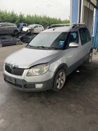 Piese skoda roomster scout