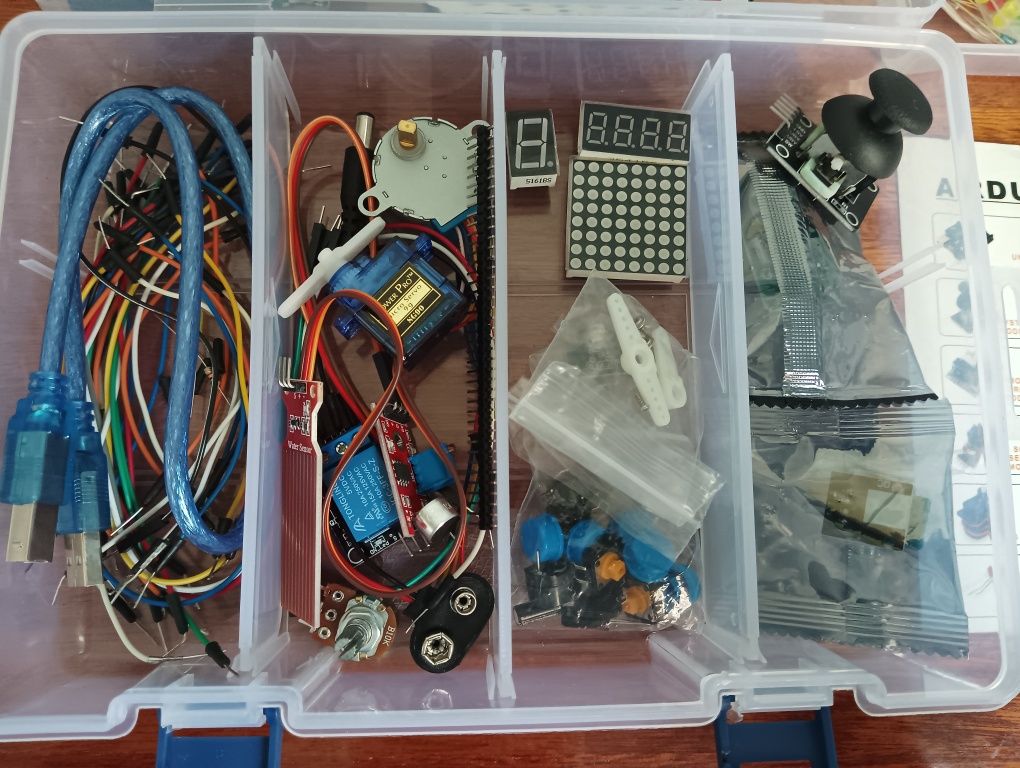 Arduino to'plami (Upgraded learning kit)