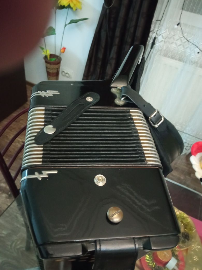 Acordeon Hohner verdi 2