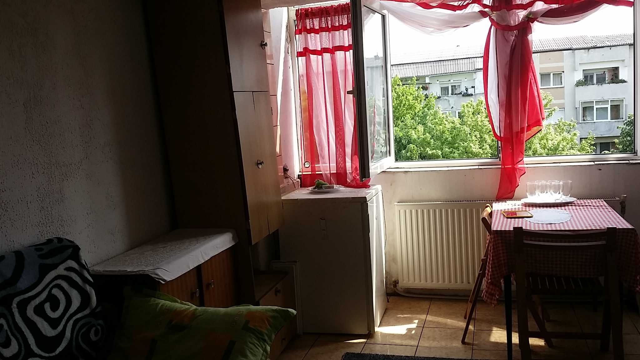 Garsoniera zona buna M17,zona Parc Ufo Unicarm CENTRALA pe GAZ