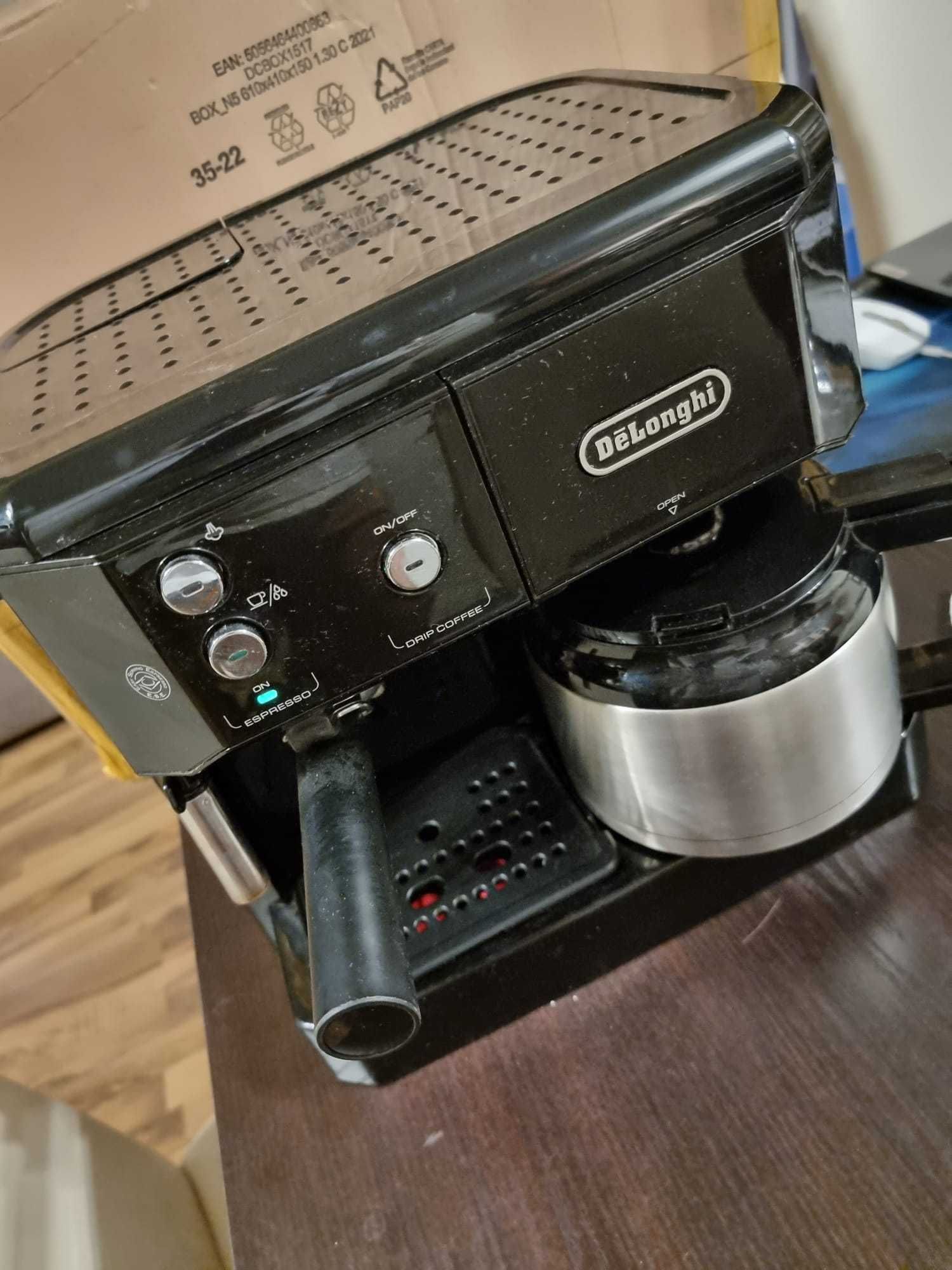 Espressor combinat DeLonghi BCO 411.B, 1750 W, 15 bari