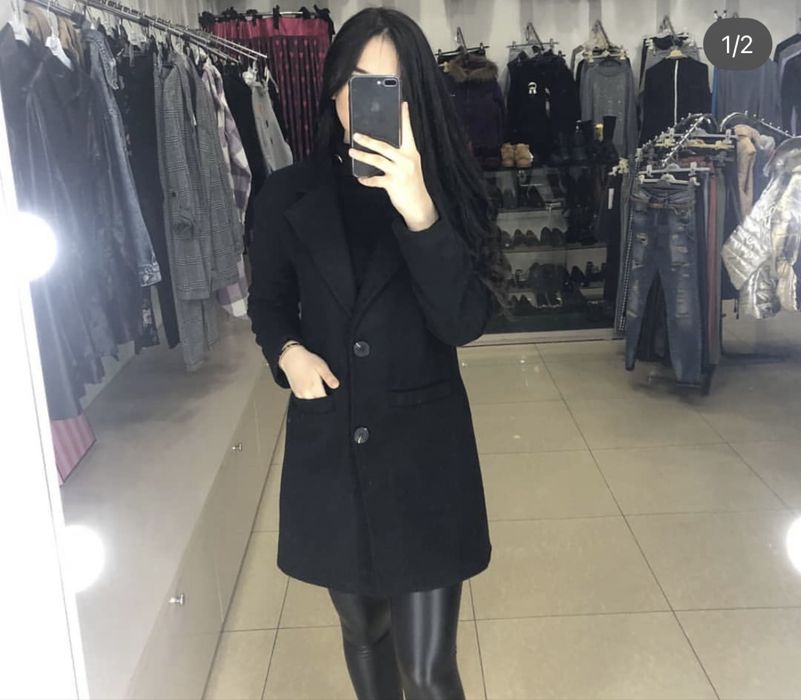 Продается красивое теплое пальто