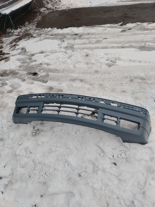 Бампер бмв 36 кузов 91-94г.