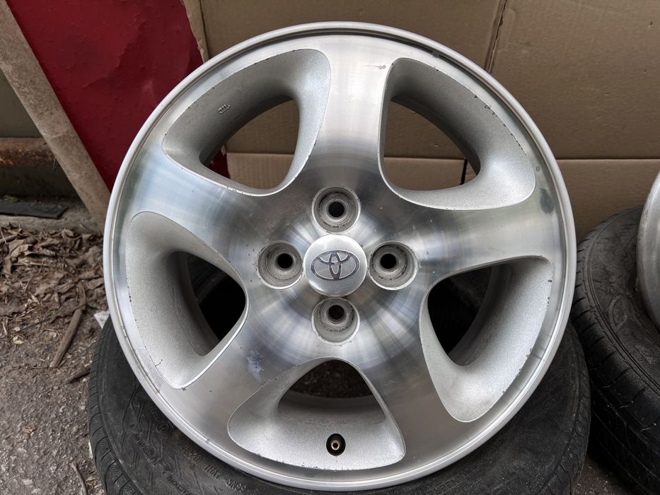 Джанти за тойота ярис toyota yaris 15” 4x100 6j ET45