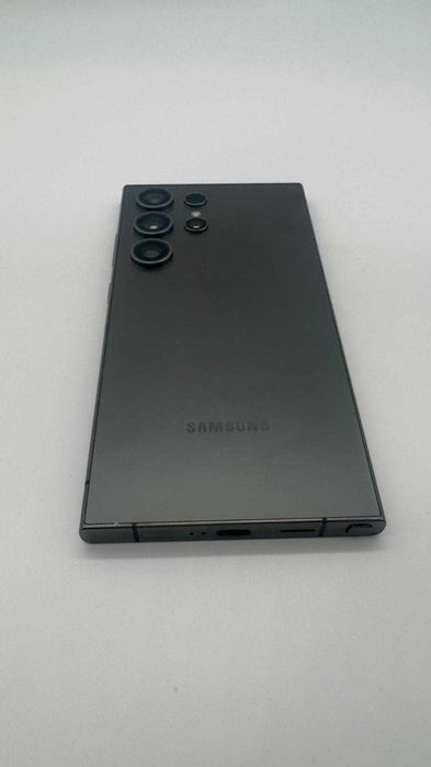 Samsung Galaxy S24 ULTRA