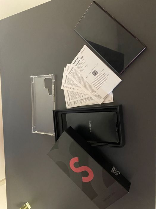 Vand Samsung S22 ultra 5G fullbox!