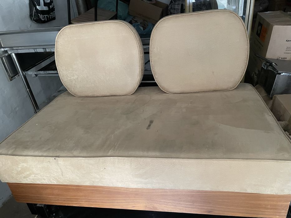 Продам диваны 3 штуки