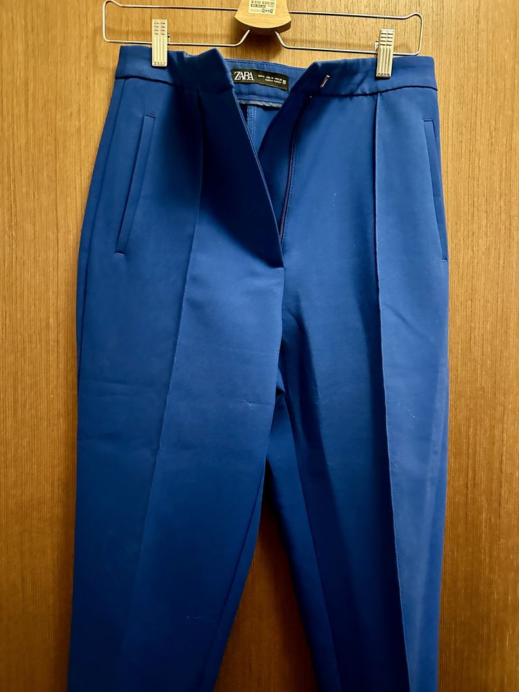 Елегантни панталони Zara